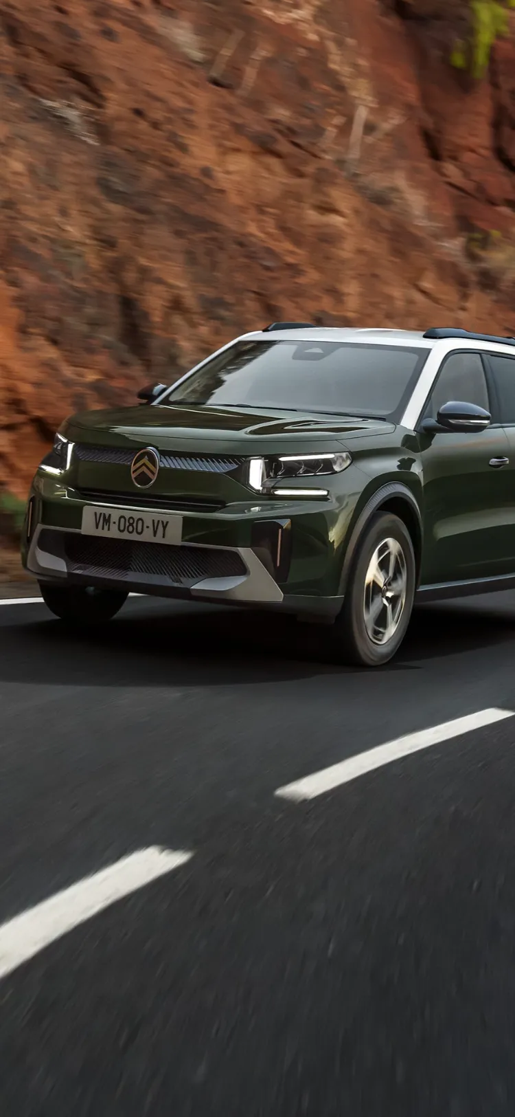 Front driving view of Citroën ë‑C3 Aircross electric SUV highlighting confident road presence for smooth, efficient and affordable mobility.