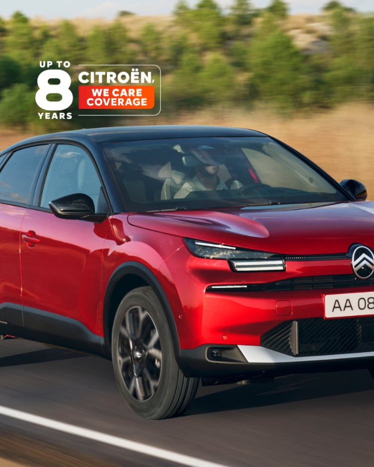 Three‑quarter front view ë‑C4 highlighting electric design, comfort, efficiency and technology for a premium modern presence